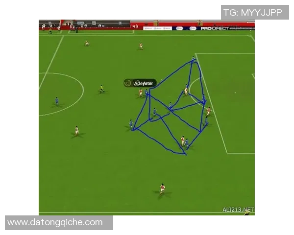 腓肠肌在足球运动中的重要性及其对球员表现的影响解析 腓肠肌在足球运动中的重要性及其对球员表现的影响解析